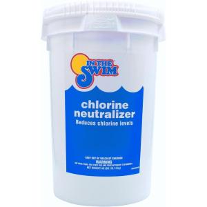In The Swim Chlorine Neutralizer for Swimming Pools – Quickly Reduces Chlorine Sanitizer Levels – 90% Sodium Thiosulfate – 15 Pounds(40 lb)